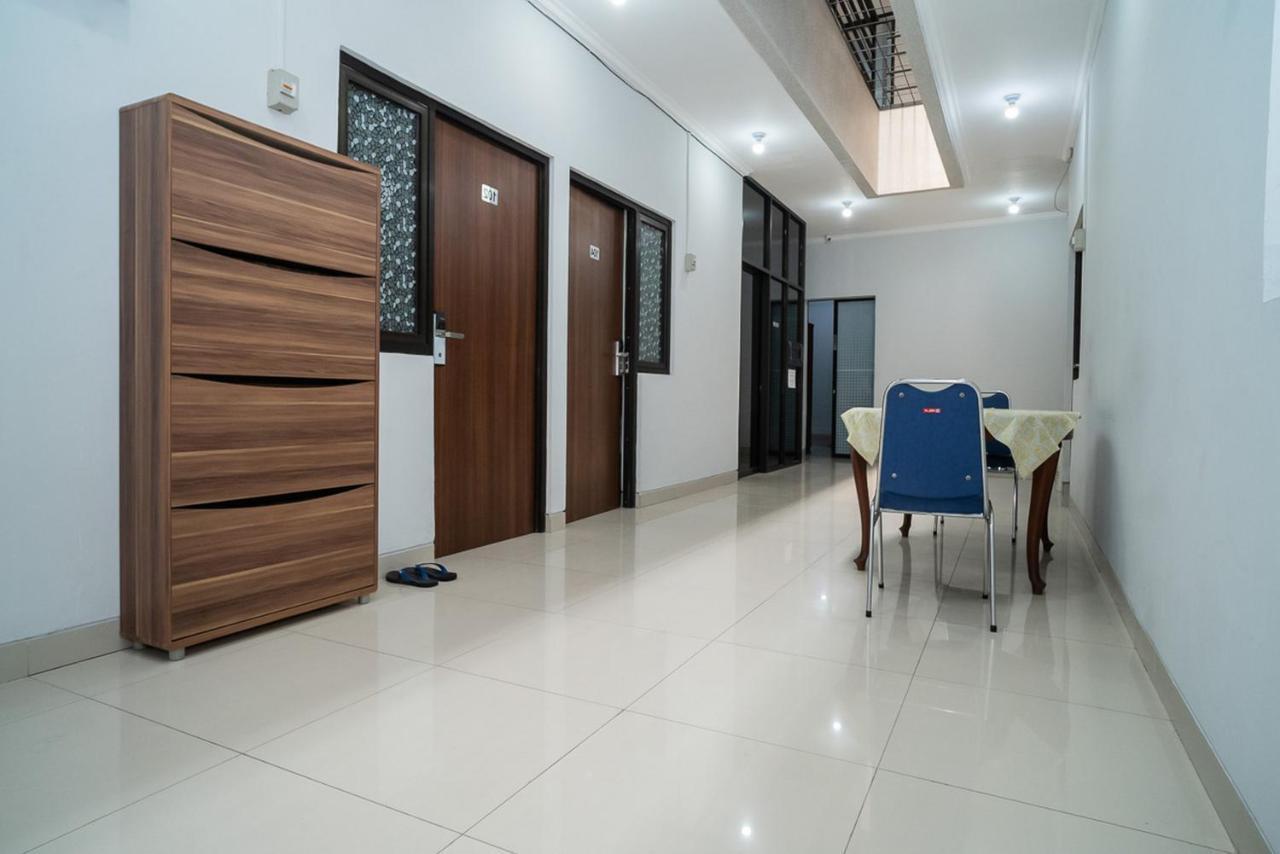 Koolkost Near Pasar Baru Otel Cakarta Dış mekan fotoğraf