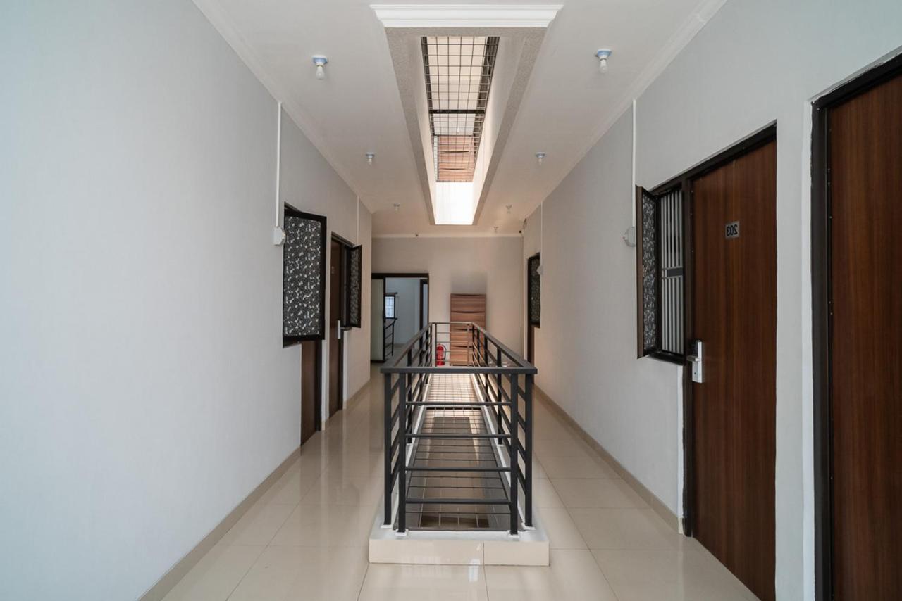 Koolkost Near Pasar Baru Otel Cakarta Dış mekan fotoğraf