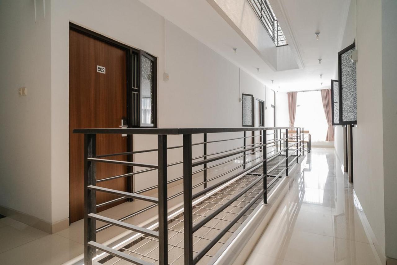 Koolkost Near Pasar Baru Otel Cakarta Dış mekan fotoğraf