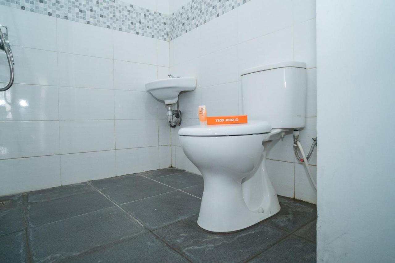 Koolkost Near Pasar Baru Otel Cakarta Dış mekan fotoğraf